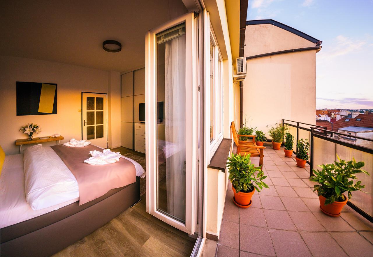 Apartment Pretty Woman S Studio With Terrace & Air Condition *