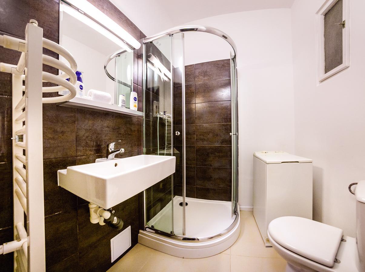Pretty Woman S Studio With Terrace & Air Condition Apartment *