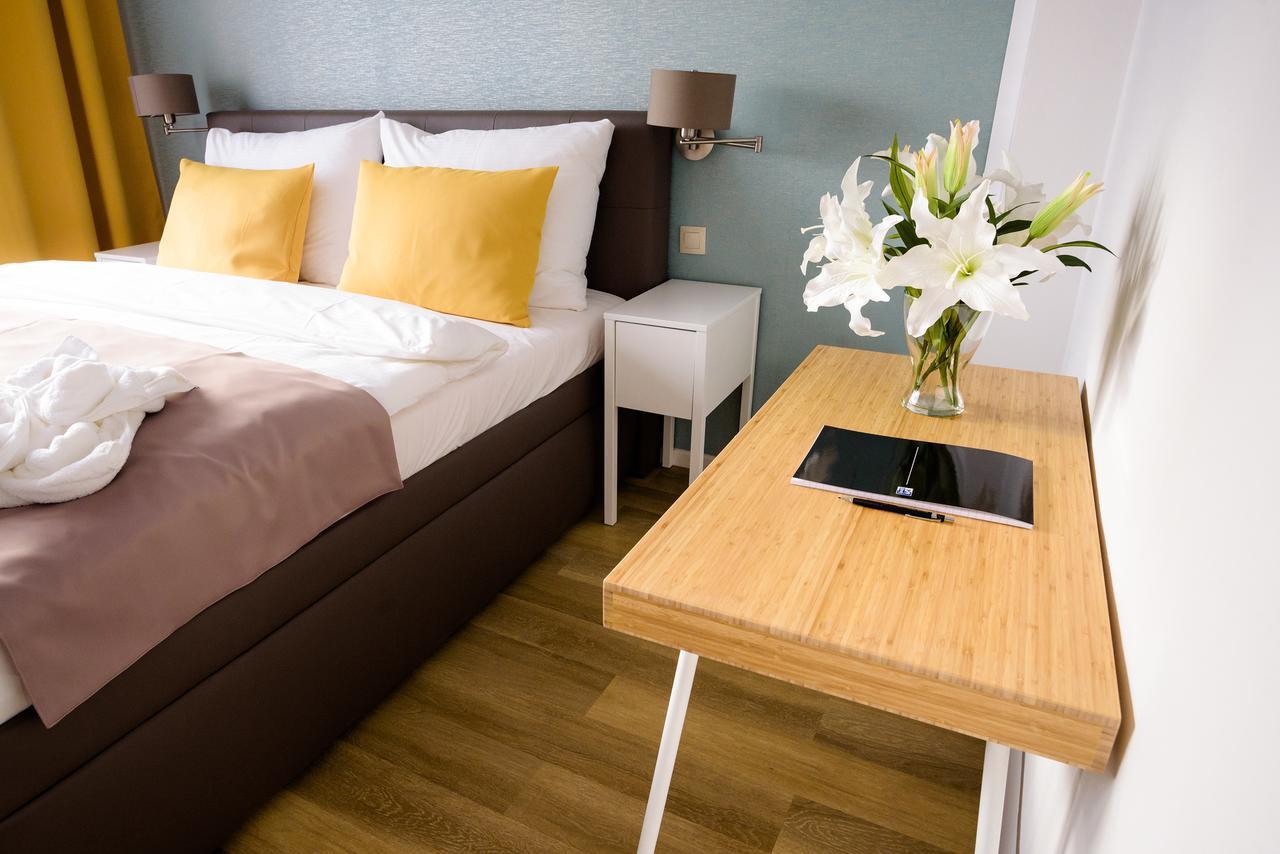 Pretty Woman S Studio With Terrace & Air Condition * Prag