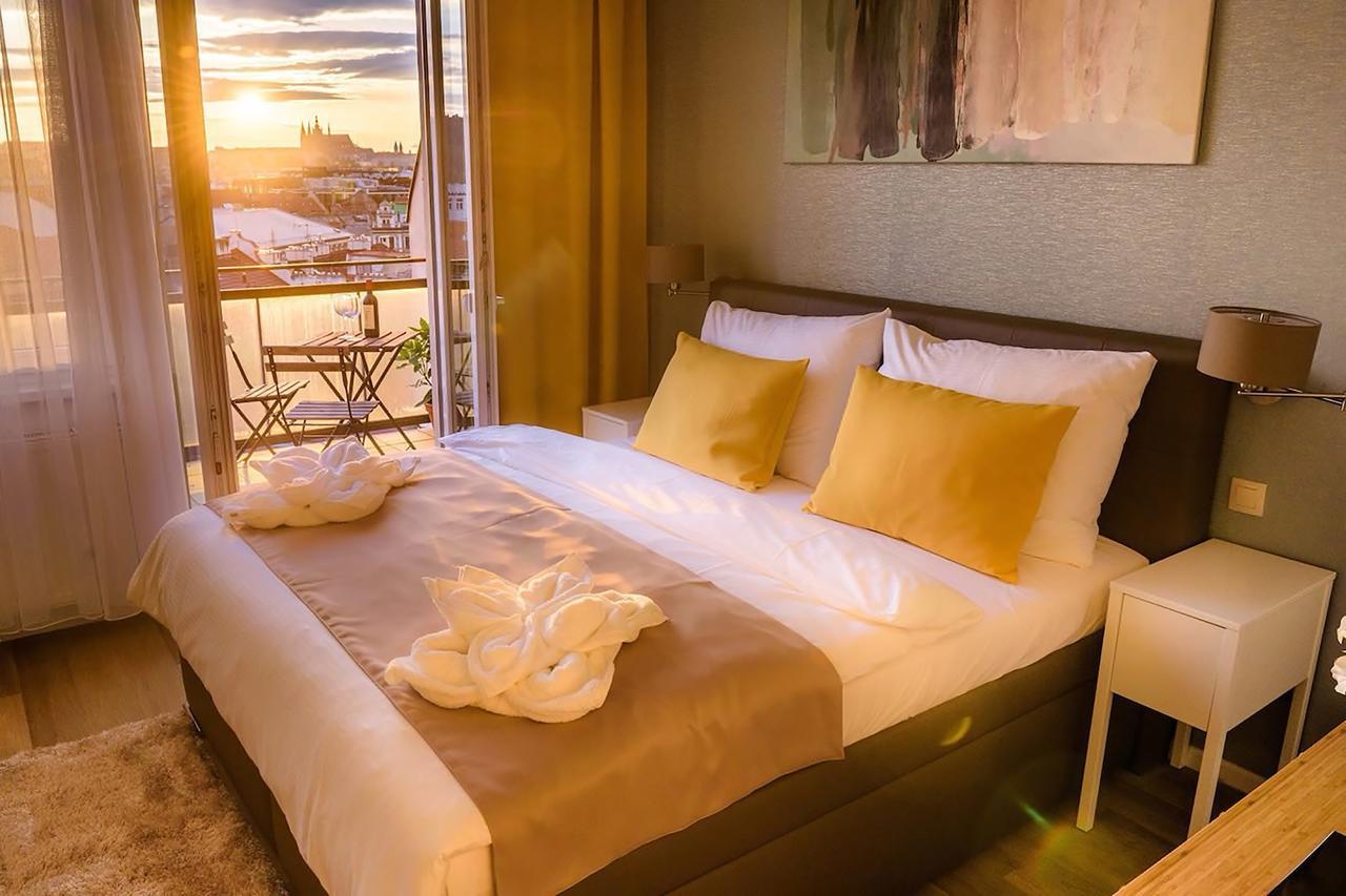 Pretty Woman S Studio With Terrace & Air Condition Apartment Prag